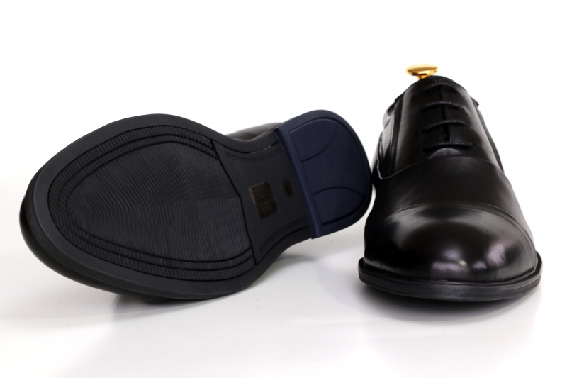 Oxfords (Оксфорди) М чорний шкіра 2055An-0201 Cosottinni 42(р)