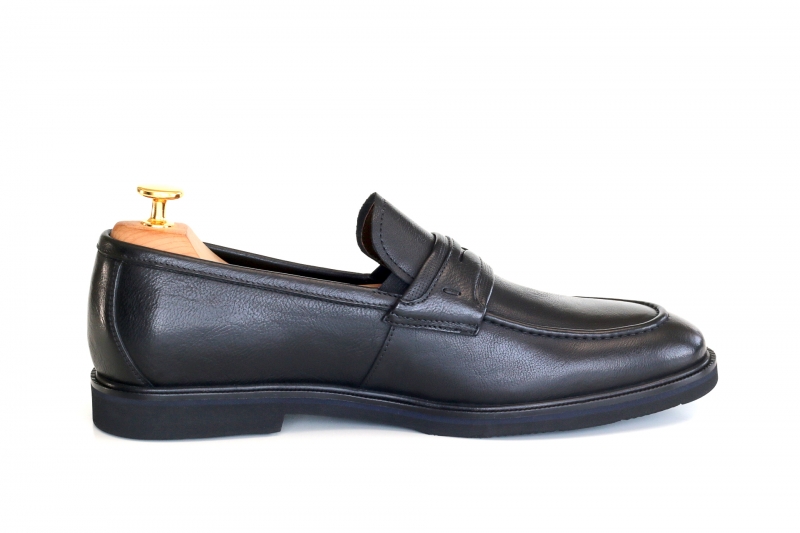 Loafers (Лофери) М чорний шкіра S040Y-4-Q589-GB2243 Black